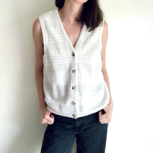 Vintage cream knit vest - Picture 7 of 13